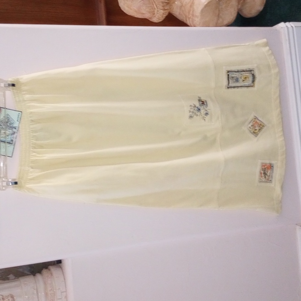 NWT Skirt Onque Petite